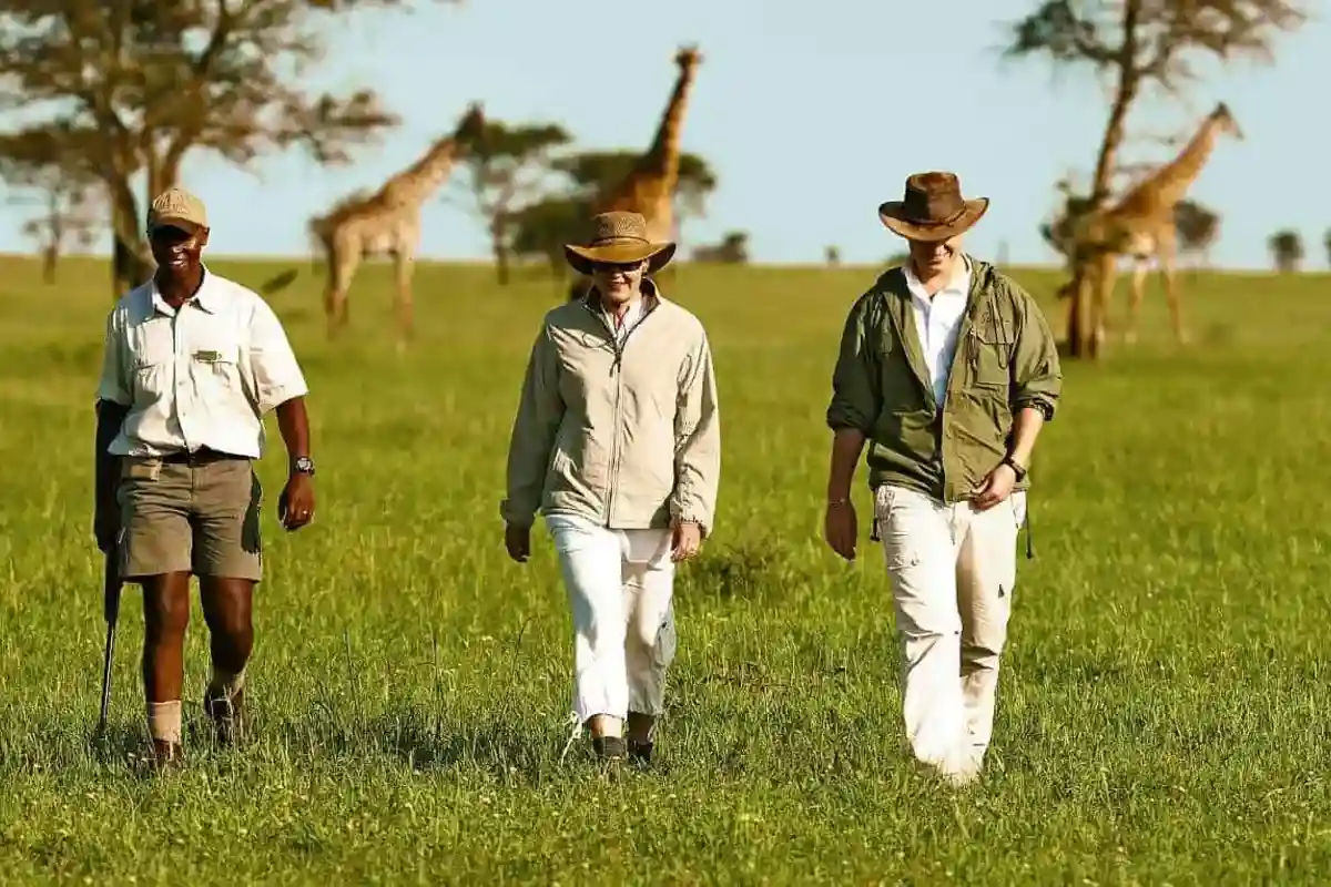 Serengeti Walking Safaris, Tanzania Walking Safari Experiences. Tanzania Zanzibar Safari