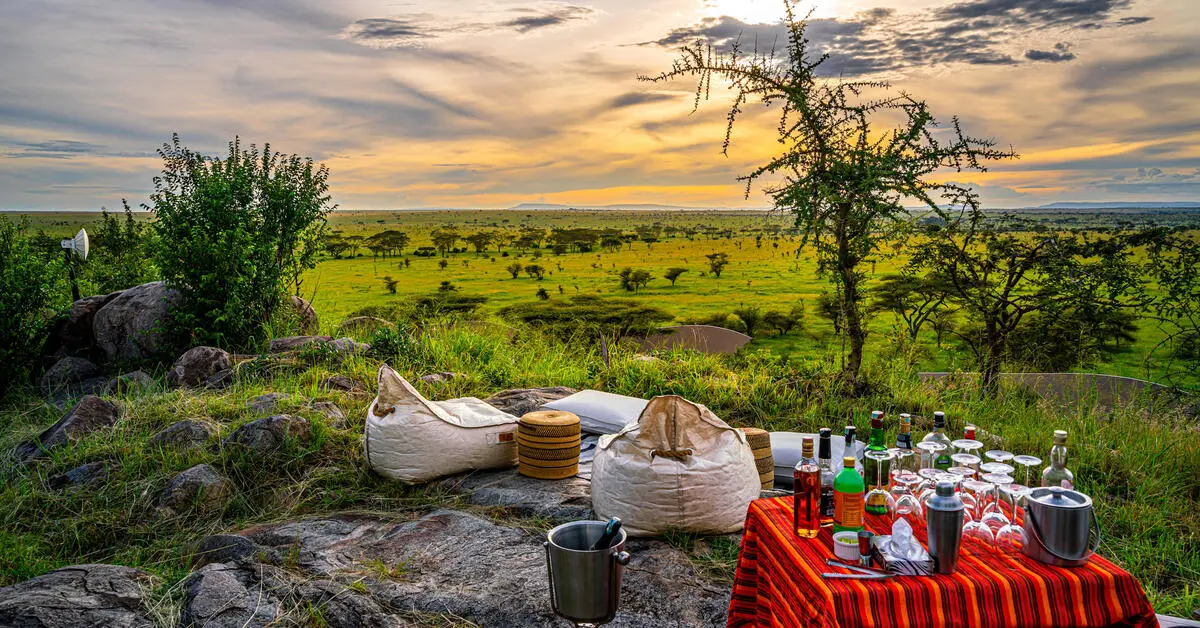 Experience Tour Destinations in Tanzania that offer breathtaking landscapes, diverse wildlife, mountain climbing, beach holidays, and rich cultures.