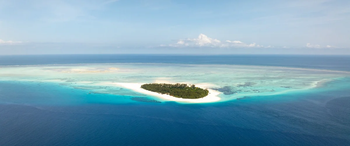 Discover Zanzibar Tanzania Island, for your Zanzibar vacation packages inclusive of Zanzibar travel season.